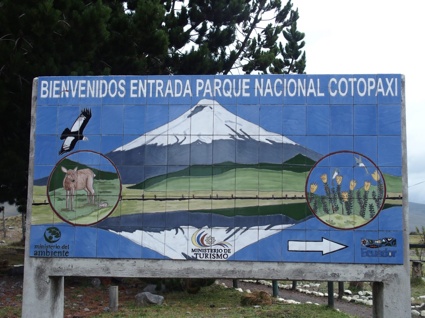 Entrée parc national volcan Cotopaxi Equateur