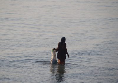 Ramasseuse d'algues Pongwe - Zanzibar