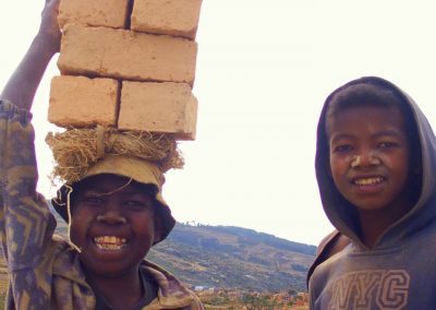 Enfants au travail Madagascar