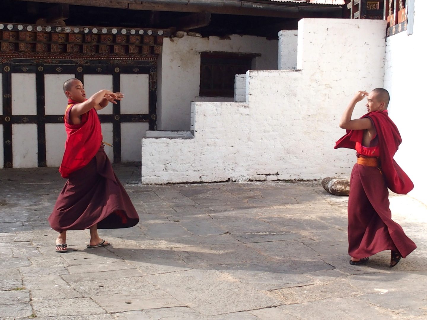 Moines répétitions danse Trongsa Bhoutan