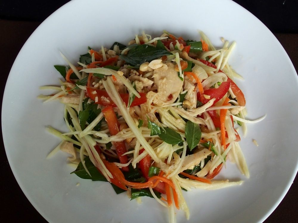 recette de la salade de mangue au Cambodge