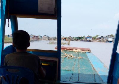 Navigation sur le lac tonle Sap Cambodge