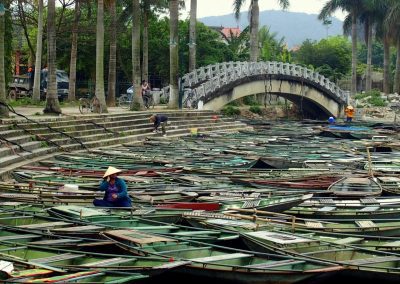 Barques Baie d'Halong terrestre Vietnam