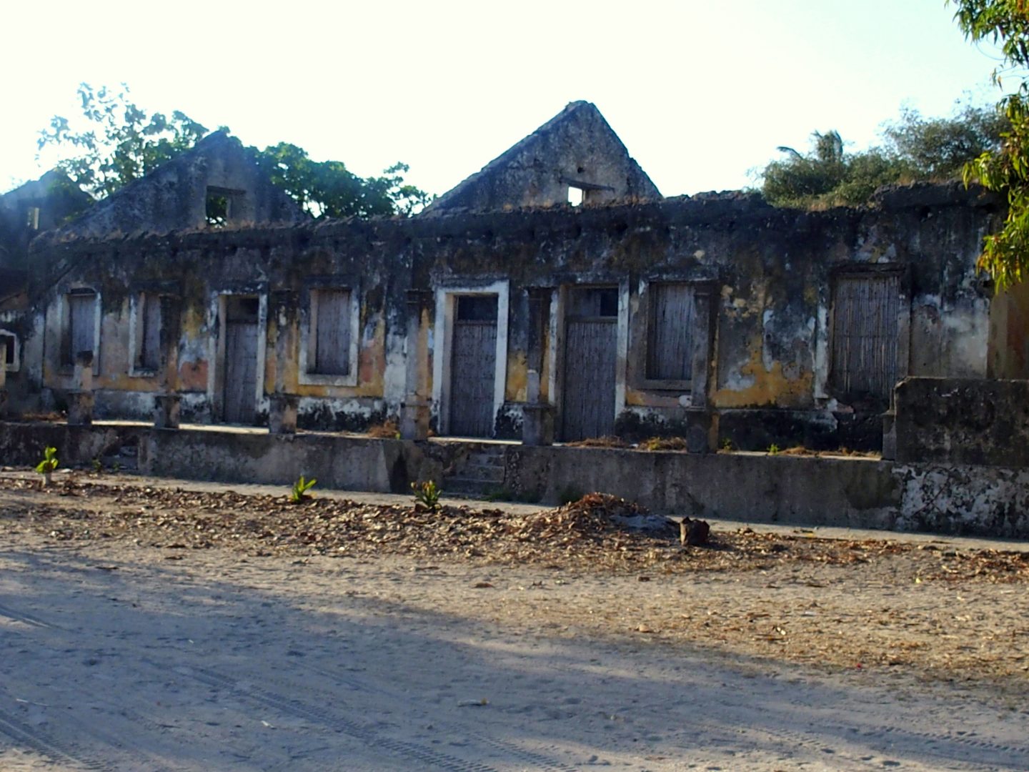 Rue ensablée île d'Ibo Mozambique