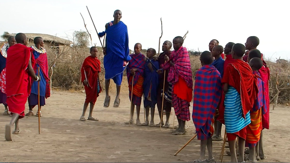 Saut danseur Massaï Tanzanie