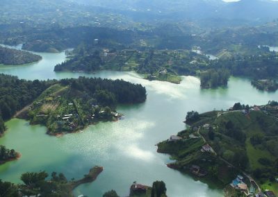 Vue depuis le Penon de Guatape Colombie