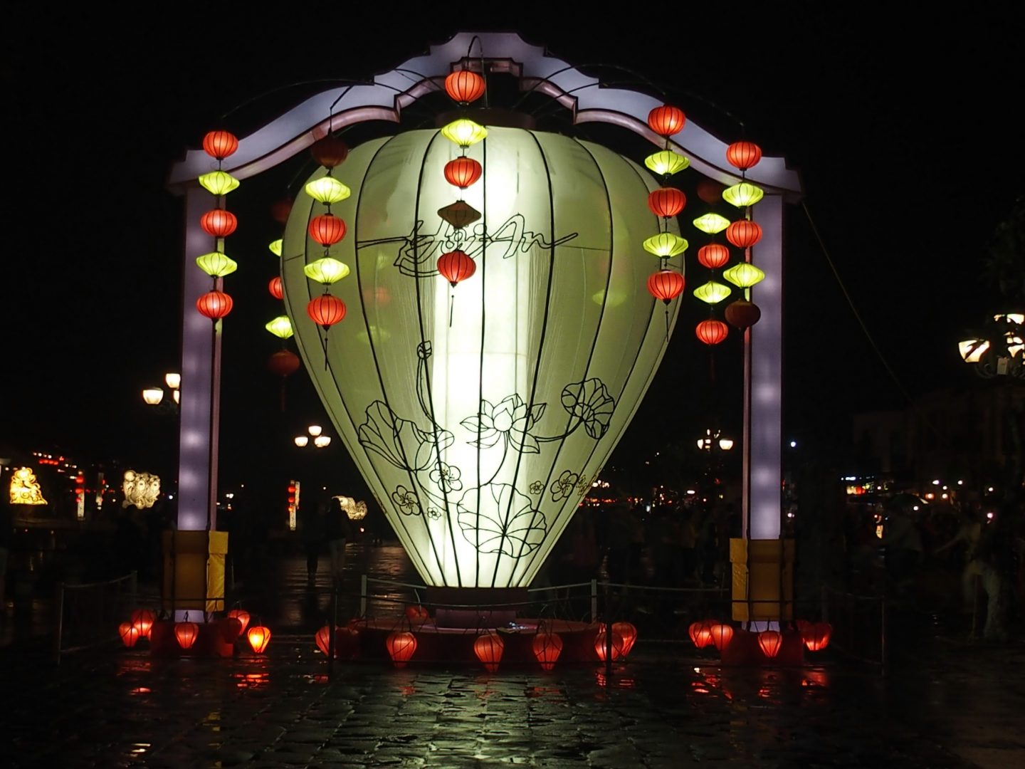 Grande lanterne HoÏ An Vietnam