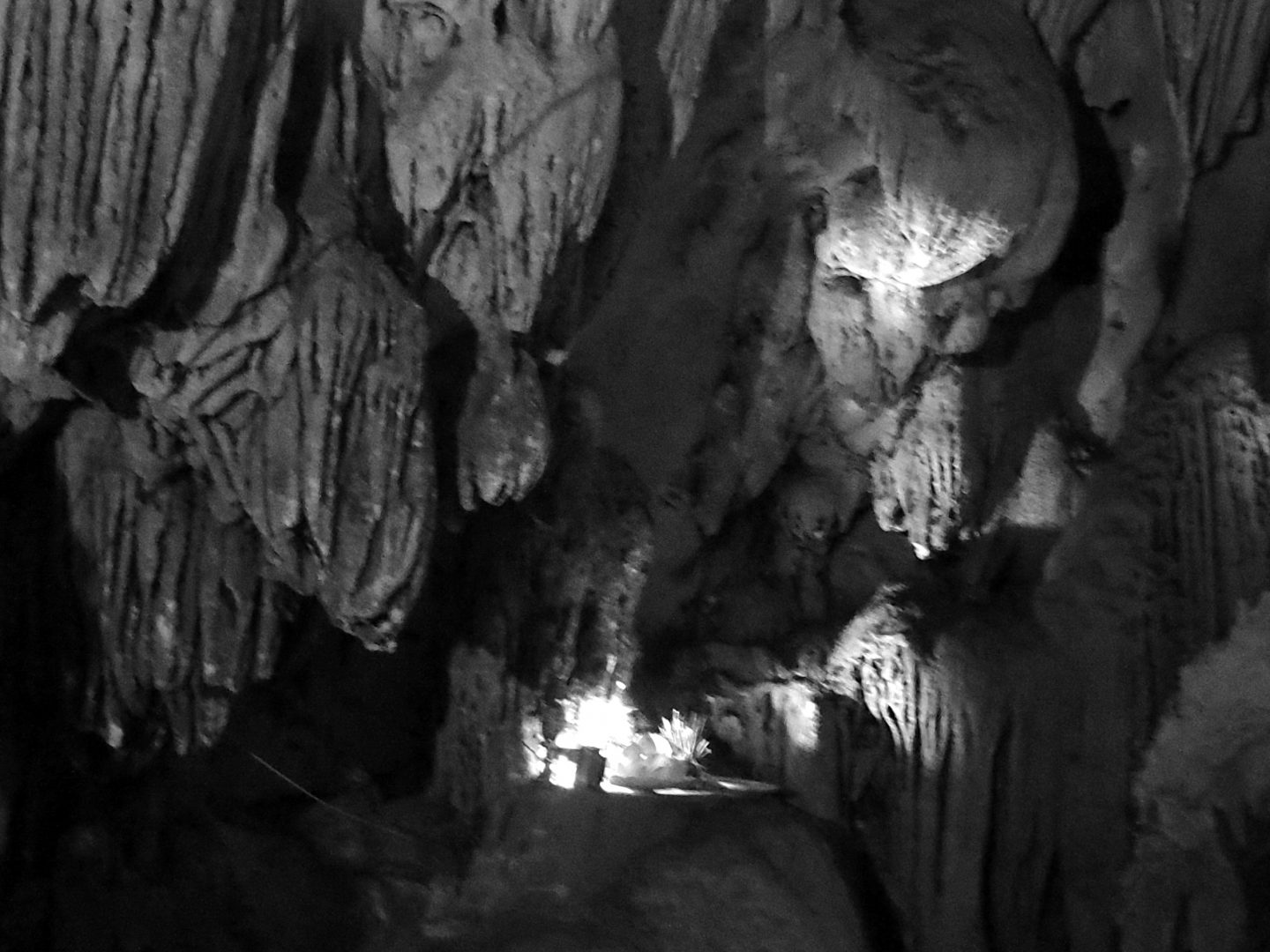 Grotte Trung Trang Baie d'Halong Vietnam