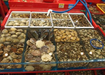 Stand coquillages marché Corée