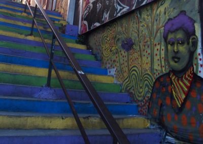 Escalier et street art Valparaiso