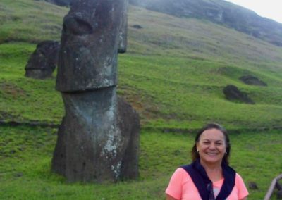 Dans la carrière de Rano Raraku île de Pâques