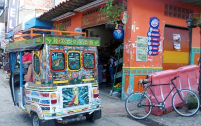 Visiter Guatape, un village colombien haut en couleurs !
